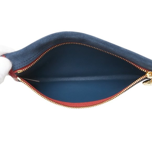 GUCCI Red Leather Shoulder Bag - Picture 10 of 16